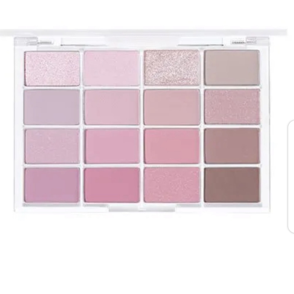 Wakemake Eyeshadow Palette